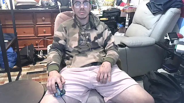 ScubaStevex online show from December 20, 2025, 5:31 pm