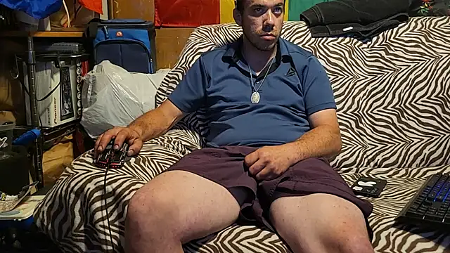 ScubaStevex online show from June 12, 2026, 7:07 am