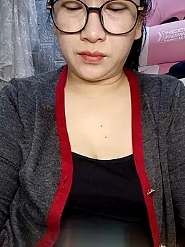 Snapshot of Basabetnga chatting on July 18, 2026, 1:37 pm Basabetnga online show from July 18, 2026, 1:37 pm