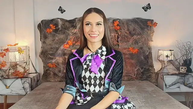 NicolMiller4 online show from October 2, 2025, 1:23 am