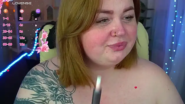 Snapshot of ZaraReignn chatting on January 12, 2025, 12:07 am ZaraReignn online show from January 12, 2025, 12:07 am