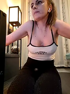 Eelleen online show from March 11, 2026, 12:00 pm