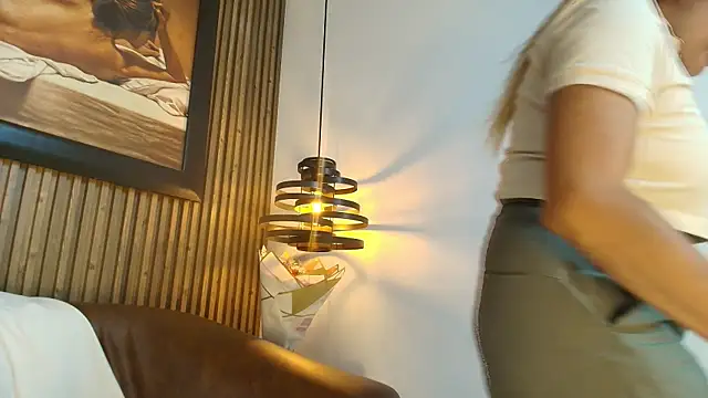 AdharaSmithh online show from September 10, 2025, 7:58 pm