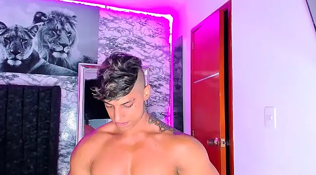 Owen Muzcle online show from January 31, 2025, 8:01 am