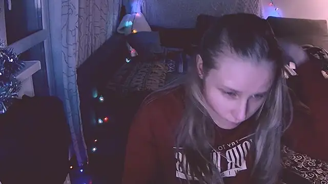 KatiKate online show from January 14, 2025, 6:28 pm