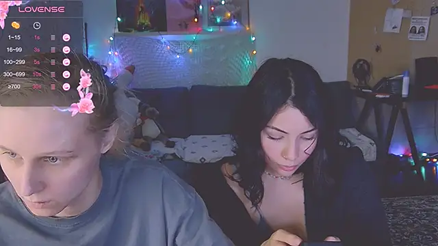 KatiKate online show from March 7, 2025, 4:33 pm