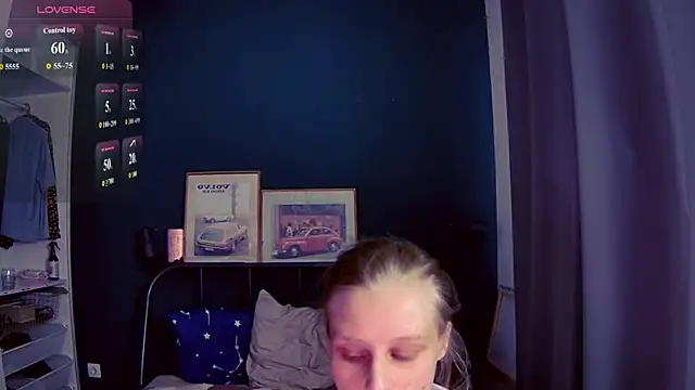 Snapshot of KatiKate chatting on July 3, 2026, 3:07 pm KatiKate online show from July 3, 2026, 3:07 pm