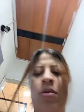 ShyVibes  online show from October 29, 2025, 7:15 pm