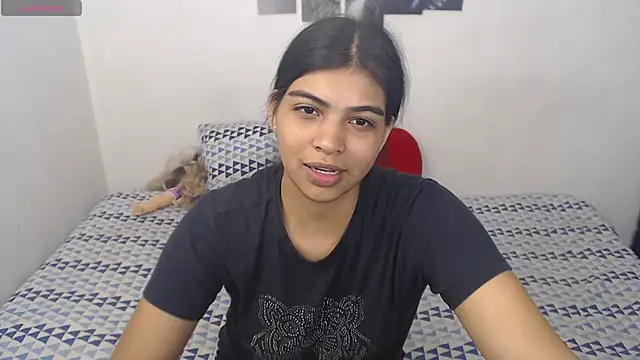 Snapshot of Pocahontas_Princess_ chatting on February 5, 2026, 6:12 pm Pocahontas Princess online show from February 5, 2026, 6:12 pm