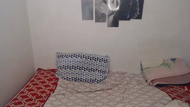 Snapshot of Pocahontas_Princess_ chatting on February 10, 2026, 6:01 pm Pocahontas Princess online show from February 10, 2026, 6:01 pm