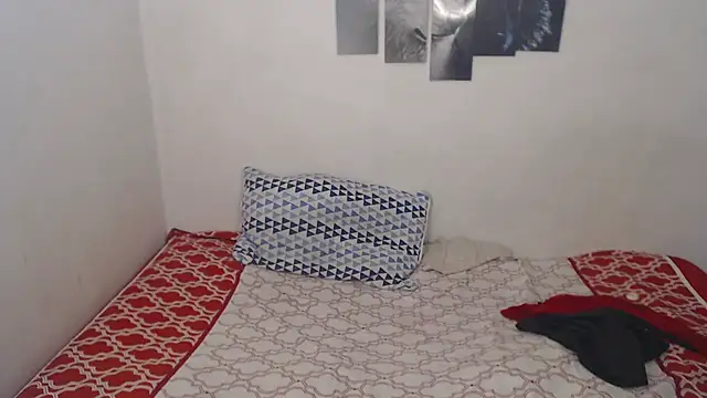 Snapshot of Pocahontas_Princess_ chatting on February 12, 2026, 6:14 pm Pocahontas Princess online show from February 12, 2026, 6:14 pm