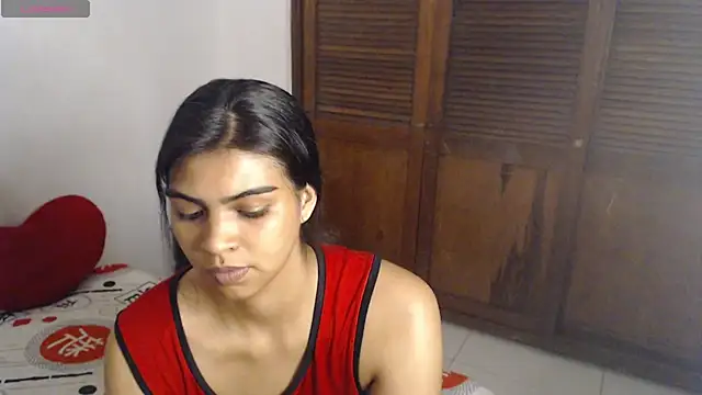 Pocahontas Princess  online show from May 18, 2026, 3:46 am
