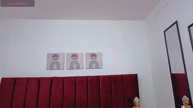 selena castillo online show from September 13, 2025, 6:40 pm