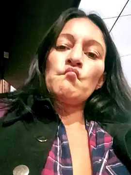 celeste-30  online show from February 14, 2025, 11:20 pm