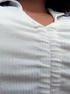 celeste-30  online show from February 18, 2025, 3:54 pm