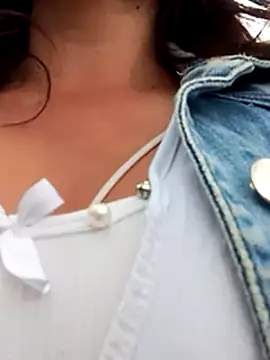 celeste-30  online show from February 22, 2025, 6:41 pm