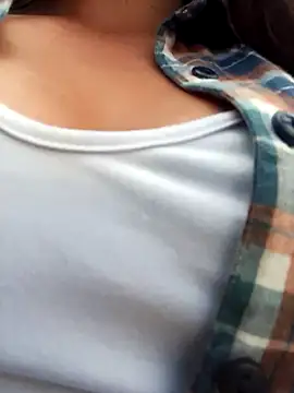 celeste-30  online show from February 23, 2025, 8:22 pm