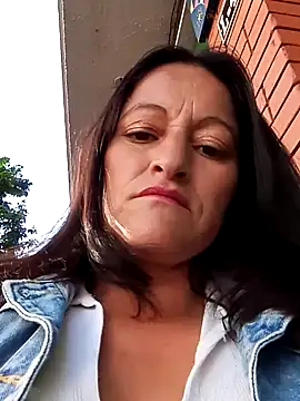 celeste-30  online show from February 28, 2025, 1:03 pm