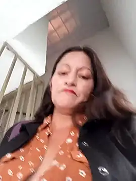 celeste-30  online show from March 17, 2025, 12:25 pm