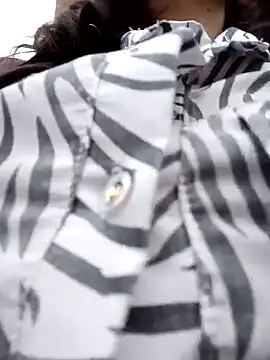 celeste-30  online show from March 18, 2025, 11:41 am