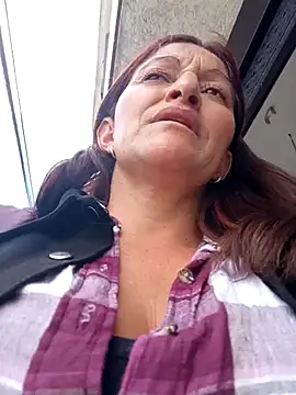 celeste-30  online show from September 9, 2025, 3:22 pm