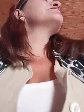 celeste-30  online show from October 1, 2025, 2:45 pm