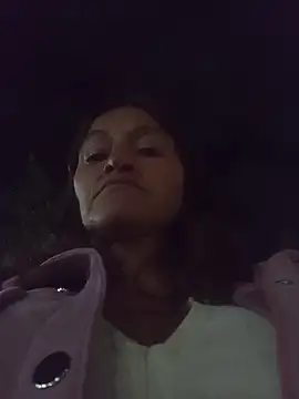 celeste-30  online show from October 6, 2025, 12:08 am