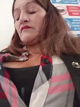 celeste-30  online show from October 9, 2025, 12:14 pm