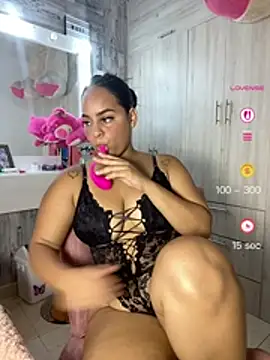 Snapshot of Violetrousse chatting on May 22, 2026, 6:24 pm Violetrousse online show from May 22, 2026, 6:24 pm