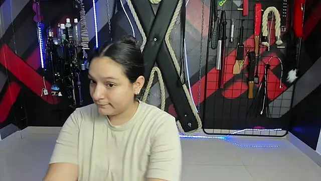 Snapshot of SUBMISSION_BDSM chatting on March 31, 2026, 10:37 am SUBMISSION BDSM online show from March 31, 2026, 10:37 am