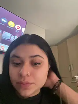 Snapshot of alissonfernandez_ chatting on June 25, 2026, 7:51 pm alissonfernandez online show from June 25, 2026, 7:51 pm