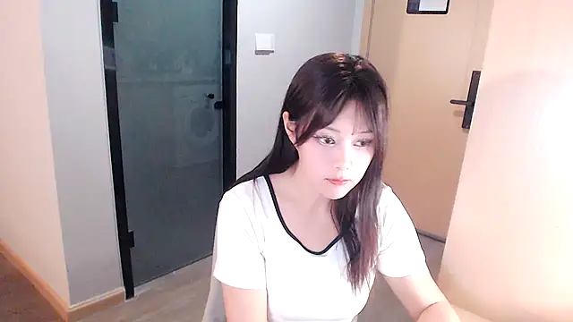 Snapshot of puppy-mango chatting on December 4, 2024, 9:07 am puppy-mango online show from December 4, 2024, 9:07 am