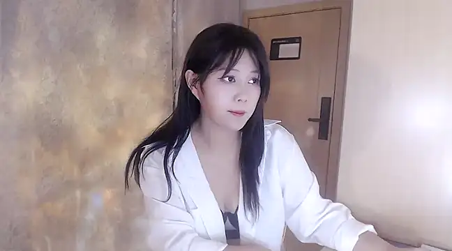 Snapshot of puppy-mango chatting on December 12, 2024, 8:36 am puppy-mango online show from December 12, 2024, 8:36 am