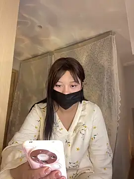 Snapshot of puppy-mango chatting on December 13, 2024, 5:49 am puppy-mango online show from December 13, 2024, 5:49 am