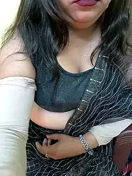 Snapshot of Simran-Kudi chatting on January 10, 2025, 4:33 am Simran-Kudi online show from January 10, 2025, 4:33 am