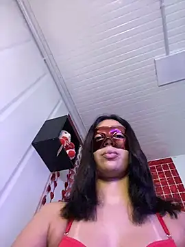 Snapshot of isabella048 chatting on December 2, 2025, 3:23 am isabella048 online show from December 2, 2025, 3:23 am