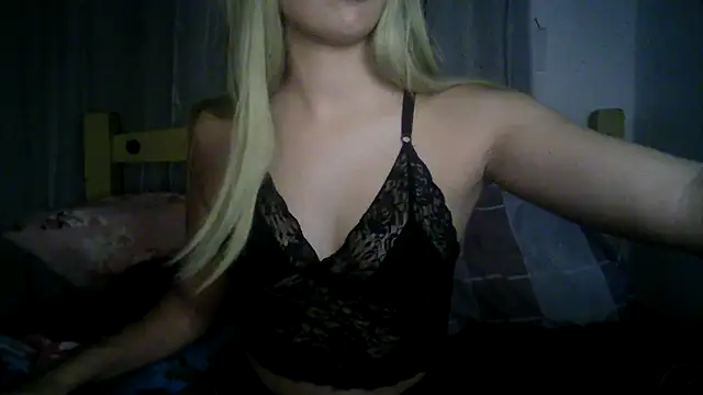Snapshot of isabella048 chatting on June 27, 2026, 12:04 am isabella048 online show from June 27, 2026, 12:04 am