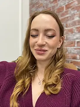  AngelMoon  online show from November 28, 2025, 3:53 am