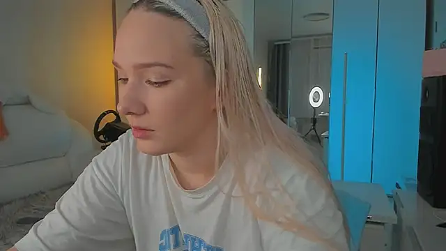 Snapshot of 1AlexaGoddess3 chatting on January 31, 2025, 2:58 am 1AlexaGoddess3 online show from January 31, 2025, 2:58 am