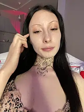 Snapshot of your_Roxy chatting on January 18, 2025, 12:46 am your Roxy online show from January 18, 2025, 12:46 am