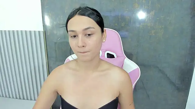 lana boomer online show from September 12, 2025, 8:42 pm