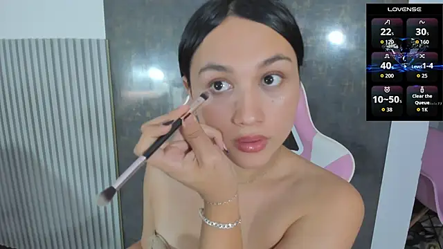 lana boomer online show from April 12, 2026, 7:52 pm