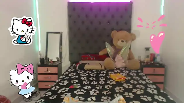 lucianadolll online show from September 19, 2025, 5:24 pm