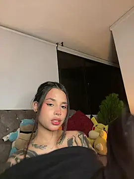 alessia iris19 online show from February 9, 2025, 3:22 am