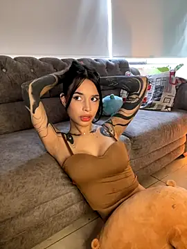 alessia iris19 online show from October 16, 2025, 7:15 pm