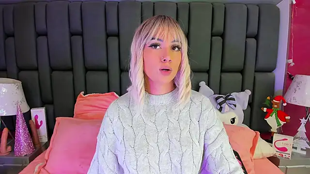 MadissonRey online show from January 3, 2025, 1:03 pm