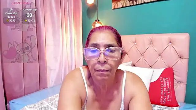 Snapshot of renata_milf_ chatting on July 24, 2026, 12:03 pm renata milf online show from July 24, 2026, 12:03 pm