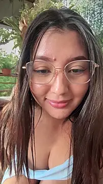 licky lu online show from November 30, 2025, 9:52 pm