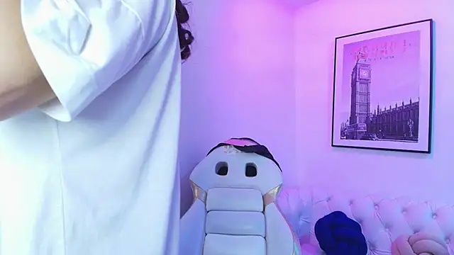 Theia moon online show from January 12, 2025, 12:44 pm