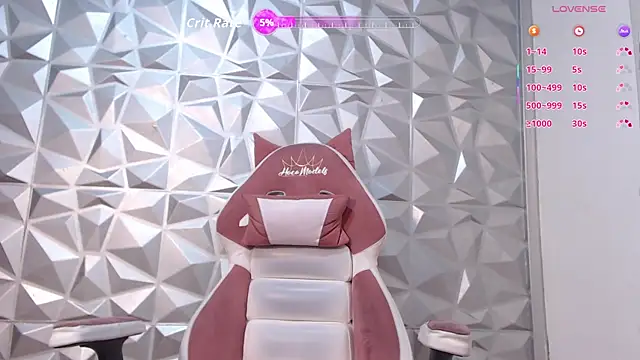 NAOMI WINDSOR online show from September 10, 2025, 6:30 pm